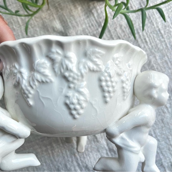 Vintage Lefton, Porcelain Renaissance Cherubs Bowl Japan 60’s-80’s - Picture 3 of 15